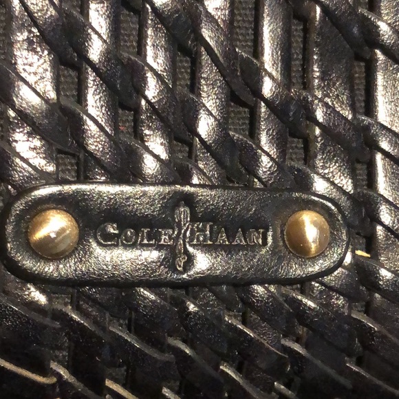 Cole Haan Genevieve Leather Zip Around Wallet - Picture 3 of 12